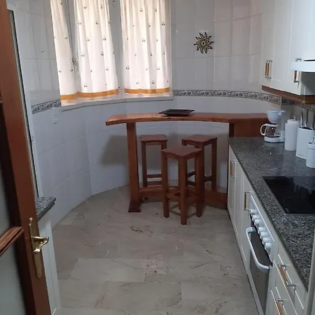 Апартаменти Apartamento En Colina Del Bajondillo, *