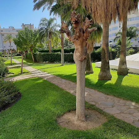 Апартаменти Apartamento En Colina Del Bajondillo, *